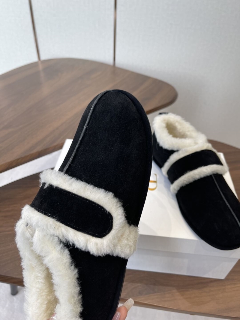 The R0w boots